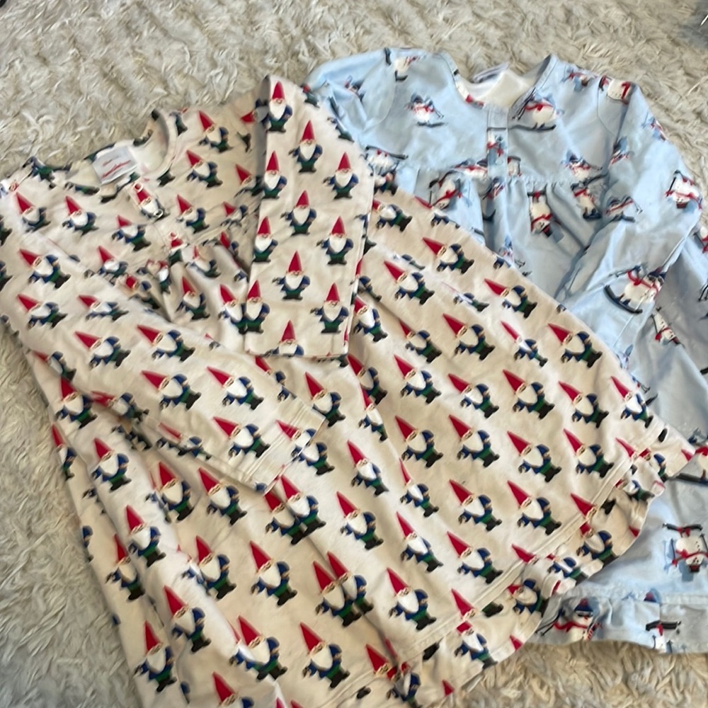 Bundle of two Hanna Andersson flannel PJ dresses 110/US 5